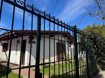 Casa de 7 ambientes, Córdoba · Casa de 3 Dorm. + Departamento de 2 Dorm. – B° Matienzo