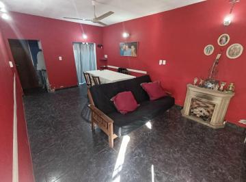 Casa · 140m² · 8 Ambientes · 1 Cochera · Casa 8 Amb en Venta Guernica Ideal Dos Familias