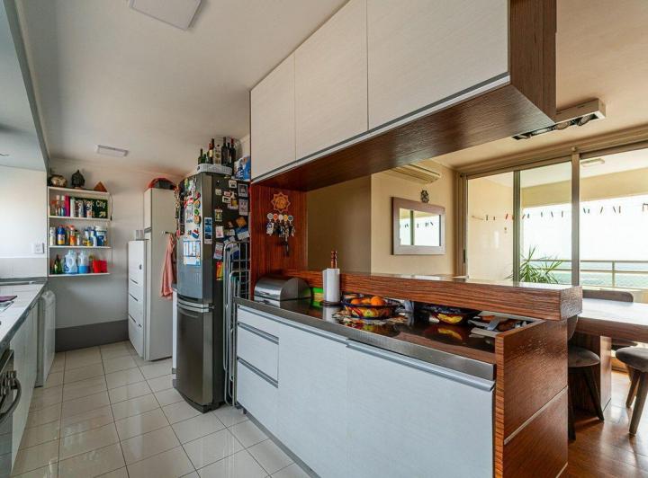 Departamento · 80m² · 4 Ambientes · 2 Cocheras