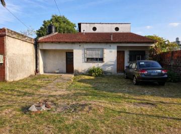 Casa · 200m² · 5 Ambientes · 1 Cochera · Venta Casa 5 Amb + Casa 2 Amb Lote 550 m² Ituzaingo
