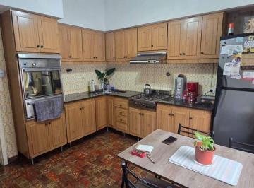 Casa · 109m² · 3 Ambientes · 1 Cochera · Venta Casa 3 Ambientes San Justo Cochera Patio