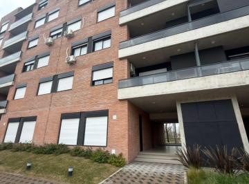 Departamento en Alquiler de 2 ambientes Fisherton · Alquiler Departamento a Estrenar de 1 Dormitorio con Cochera – Los Pasos I, Fisherton
