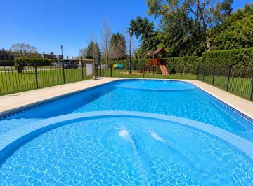Casa · 108m² · 5 Ambientes · 2 Cocheras · Venta Casa 5 Amb Jardin Cochera B. Cerrado Pilar