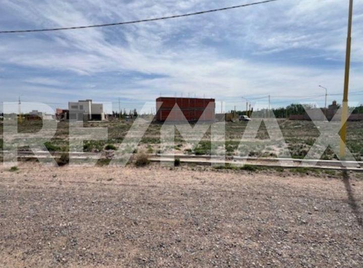 Terreno · 442m²