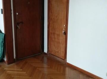 Departamento de 4 ambientes, Recoleta · Dueño Directo Excelente Estado 4 Ambientes con Dependencia Balcón Baulera