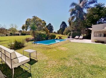 Casa · 180m² · 5 Ambientes · 3 Cocheras · Venta Casa 5 Ambientes en Indio Cua Golf Club