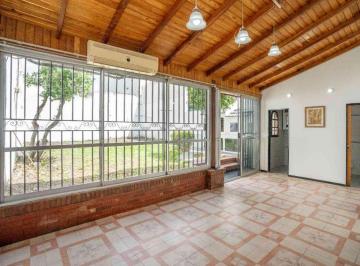 PH · 200m² · 6 Ambientes · Alquiler Comercial PH Parque Parrilla Sin Expensas