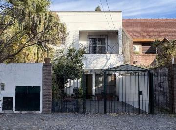 Casa · 130m² · 5 Ambientes · Venta Casa 5 Ambientes con Patio Parrilla Palomar