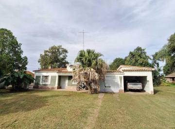 Casa · 200m² · 4 Ambientes · 1 Cochera · Venta Casa en Emilia, Sobre Ruta Nacional 11