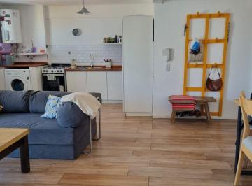 Departamento · 72m² · 4 Ambientes · 1 Cochera · Alquiler Depto 4 Amb con Cochera Quilmes Centro