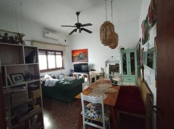 PH · 77m² · 3 Ambientes · Venta - PH Tres Ambientes con Patio y Terraza