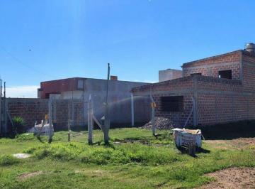 Terreno · 219m² · Lote en Venta La Plata con Escritura