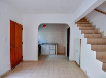 PH · 48m² · 3 Ambientes · 1 Cochera · Duplex en Venta La Plata