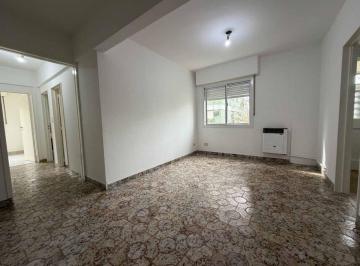 Departamento · 61m² · 4 Ambientes · Venta de Depart. 3 Dormit. en B Güémes, Avellaneda
