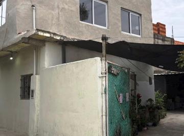 Casa · 95m² · 2 Ambientes · 1 Cochera · Venta Casa + Local
