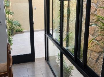 PH · 370m² · 4 Ambientes · Venta Casa de Pasillo Dos Plantas Parrilla Rep. de La Sexta