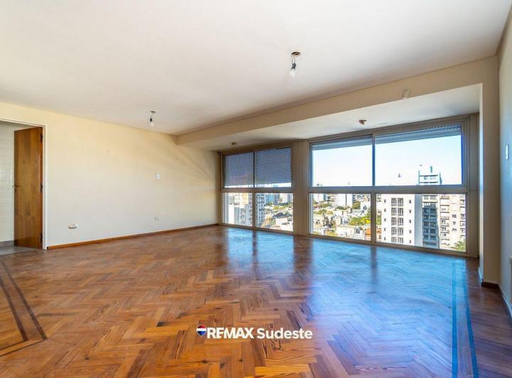 Departamento · 129m² · 5 Ambientes · 1 Cochera