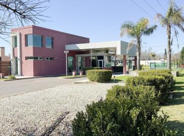 Terreno · 1021m² · Terreno en Venta en Pergamino en Barrio Cerrado