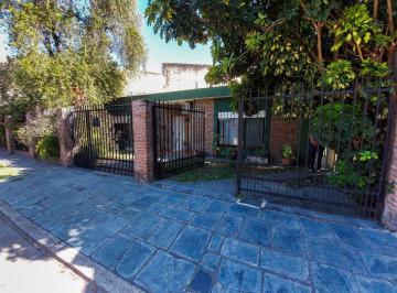 Casa · 83m² · 3 Ambientes · 2 Cocheras · Casa en Venta 3 Ambientes Jose Leon Suarez