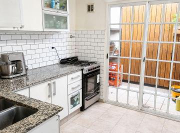 Casa · 42m² · 3 Ambientes · 1 Cochera · Duplex 3 Amb - Complejo Cerrado - Cochera - Ituzaingó S