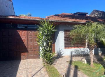 Casa · 100m² · 4 Ambientes · 3 Cocheras · Venta de Casa en Jose C Paz, 4 Amb, Pileta y Parqu