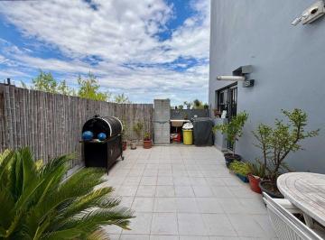 Departamento · 65m² · 3 Ambientes · 1 Cochera · 3 Ambientes con Cochera/ Baulera Patio y Balcon