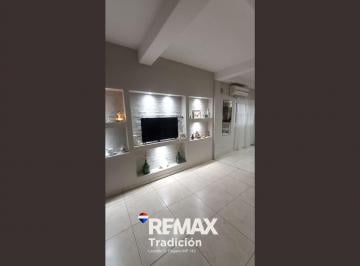 Casa · 120m² · 6 Ambientes · 2 Cocheras · Casa Duplex en Venta en Mgta Belén 3 Dormi Cochera