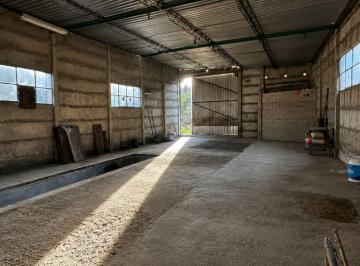 Bodega-Galpón · 72m² · Galpón en Venta Azul de 72 m² en Lote de 258 m²