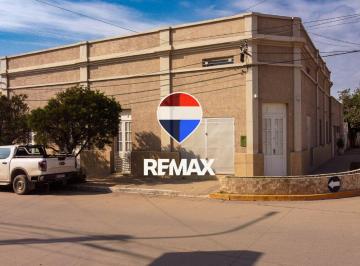 Casa · 333m² · 10 Ambientes · 1 Cochera · Casa en Venta con Local Comercial Centro de Güemes