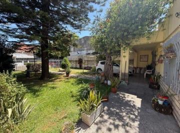 Casa · 92m² · 4 Ambientes · 3 Cocheras · Venta Casa 4amb Jardin San Justo Apto Credito