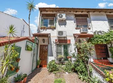Casa · 54m² · 3 Ambientes · 1 Cochera · Duplex 3 Ambientes Venta Villa Luzuriaga Apto Cred