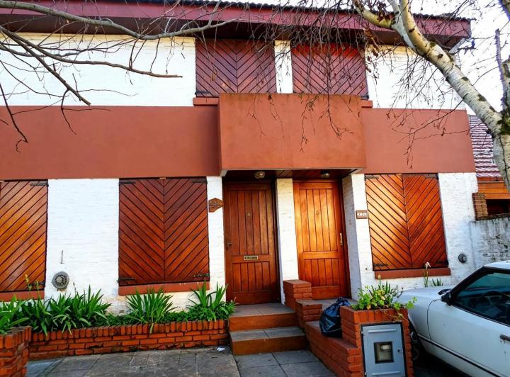 Casa · 65m² · 3 Ambientes · 1 Cochera