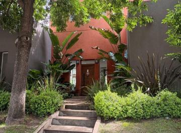 Casa de 6 ambientes, Escobar · Casae en Alquiler Anual en Las Liebres