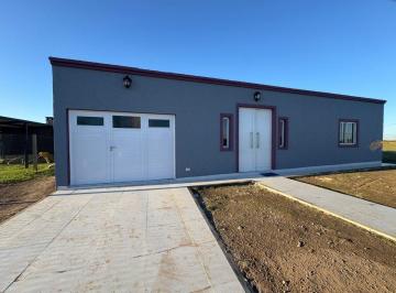 Casa · 155m² · 5 Ambientes · 2 Cocheras · Casa en Venta en Pergamino con Pileta