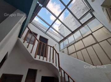 PH · 80m² · 3 Ambientes · PH con Terraza y Parrilla