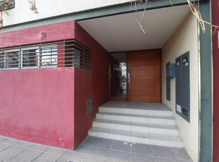 Casa · 80m² · 5 Ambientes