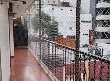 Departamento de 2 ambientes, Colegiales · 2 Ambientes Comodos Amplios Luminosos Cochera Cubierta Balcon con Lavadero