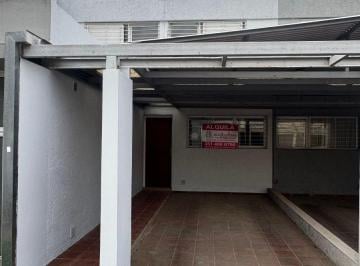 Casa de 8 ambientes, Córdoba · Alquiler Duplex Nuevo Poeta Lugones 3 Dor
