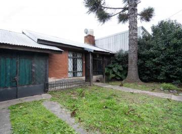 Casa · 100m² · 3 Ambientes · 1 Cochera · Casa en Venta Villa Elisa