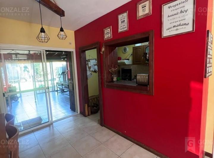 Casa · 84m² · 4 Ambientes · 1 Cochera