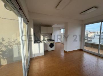 Departamento · 32m² · 2 Ambientes · Venta Departamento Dos Ambientes y Medio con Doble Balcón en Barrio Norte