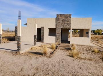 Casa · 135m² · 4 Ambientes · 2 Cocheras · Casa en Venta Bª Cepas de Junín - Mendoza
