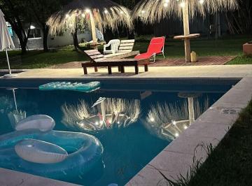 Quinta vacacional de 3 ambientes, Exaltación de la Cruz · Casa con Pileta Lote 2500 m² Comarca del Sol