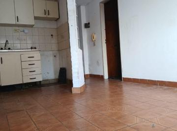 Departamento de 2 ambientes, Lanús · Céntrico Departamento de 2 Ambientes.