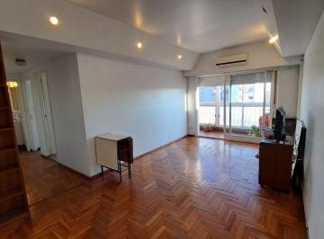 Departamento de 3 ambientes, Mataderos · Amplio Tres Ambientes con Vista Abierta - Excelente Ubicación.