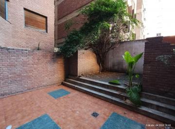 Departamento de 3 ambientes, Córdoba · Departamento 1 Dormitorio en Planta Baja con Gran Patio Propio – Centro de Córdoba