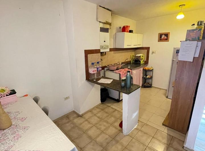 Casa · 273m² · 12 Ambientes · 1 Cochera