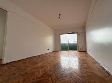 Departamento · 61m² · 3 Ambientes · Venta 3 Ambientes, Piso Alto, caballito!
