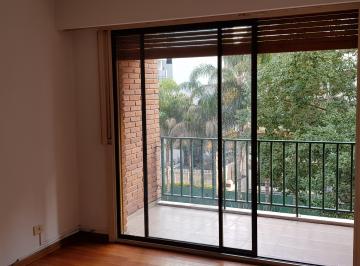 Departamento de 2 ambientes, Belgrano · Dos Ambientes con Balcón Aterrazado y Cochera. Vista Abierta. Gran Categoría.