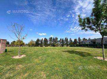 Terreno · 786m² · Venta Lote Barrio El Naudir Aguas Privadas Interno Excelente Ubicación Etapa 1